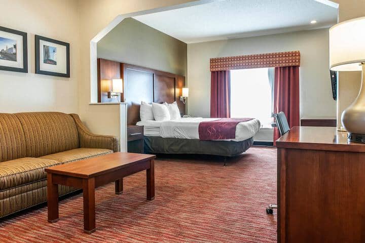 Room 10 of 55