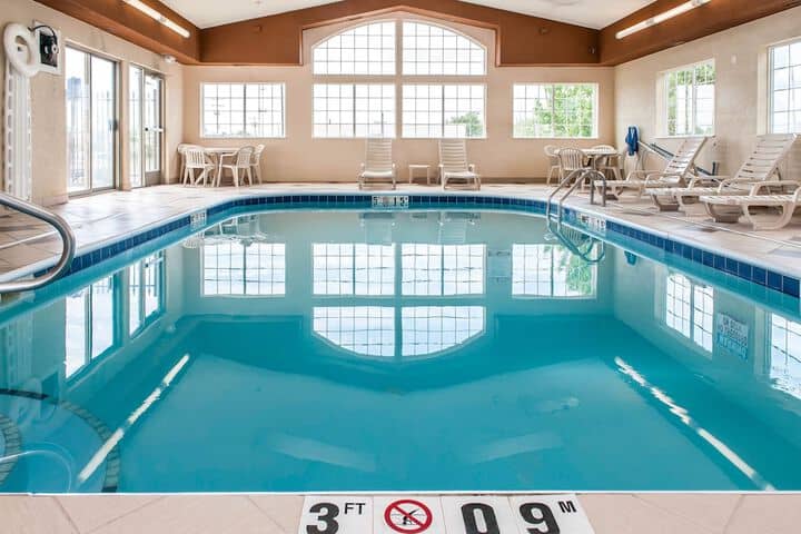 Pool 37 of 55