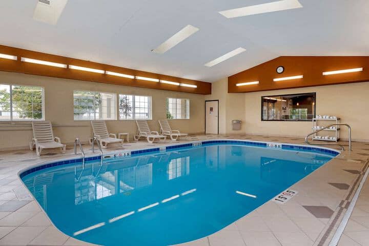 Pool 35 of 55