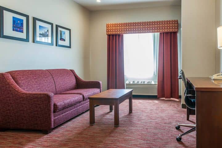 Room 30 of 55